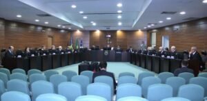 TRT-18 reconhece vínculo empregatício e garante direitos trabalhistas essenciais