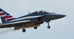 Irã e EUA disputam resgate de piloto americano após queda de caça